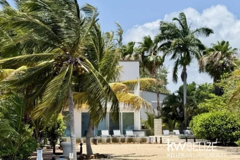 kellerwilliamsbelize-h2130-02
