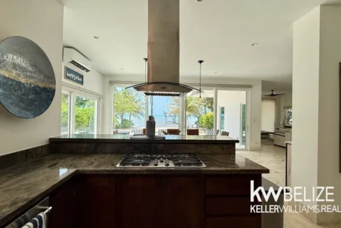 kellerwilliamsbelize-h2130-13