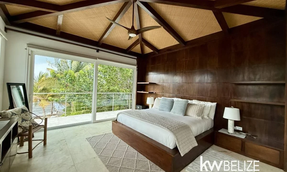 kellerwilliamsbelize-h2130-19