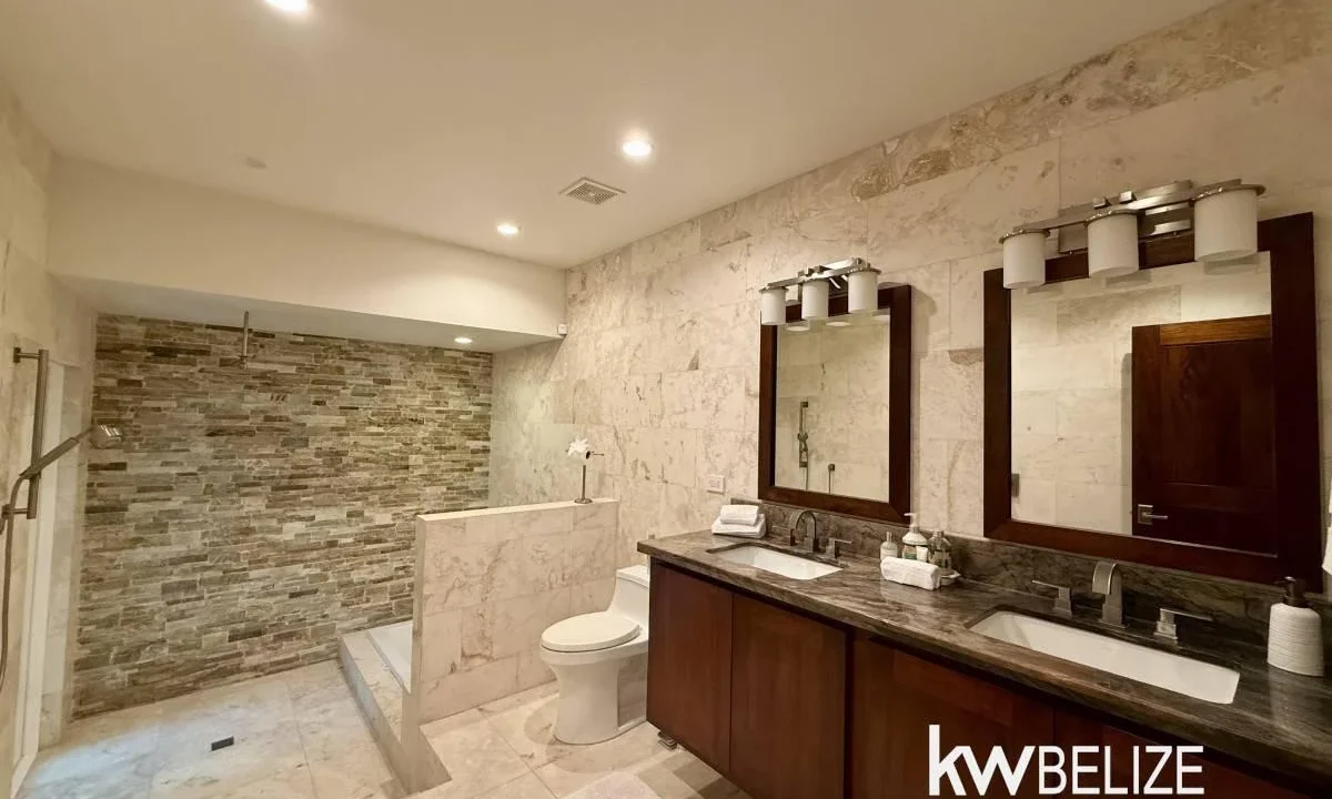 kellerwilliamsbelize-h2130-21