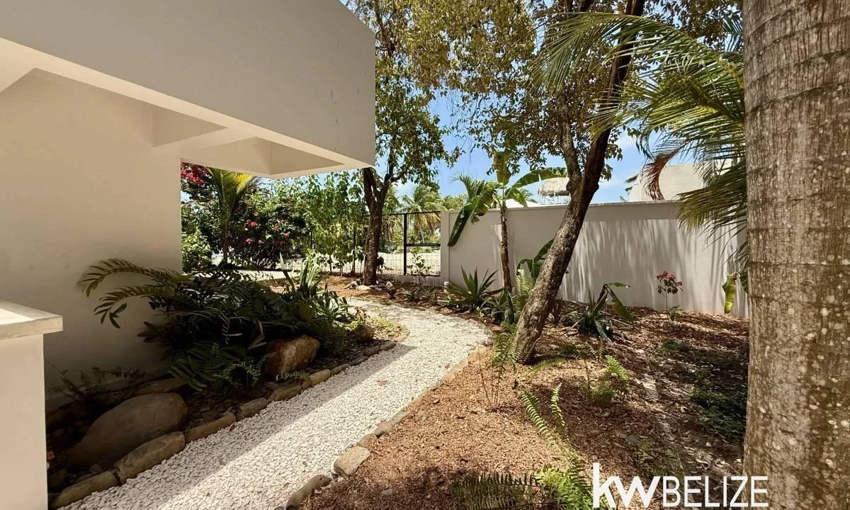 kellerwilliamsbelize-h2130-45