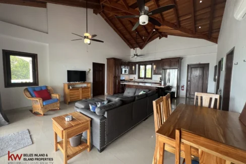 kellerwilliamsbelize-h5002-11