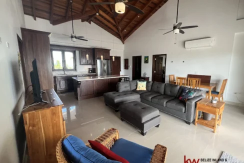 kellerwilliamsbelize-h5002-12