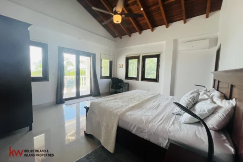 kellerwilliamsbelize-h5002-16