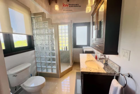 kellerwilliamsbelize-h5002-28