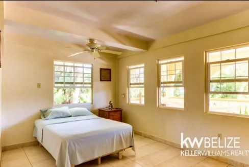 kellerwilliamsbelize-h6000-11