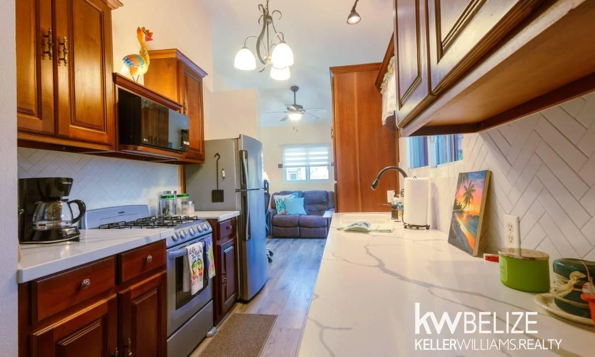 kellerwilliamsbelize-jdr062511cz-16