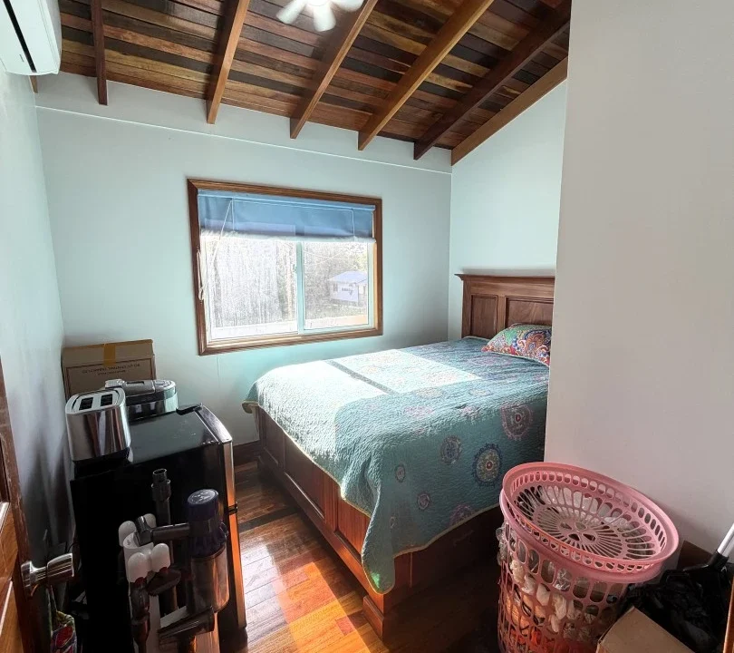 kellerwilliamsbelize-l1025-15