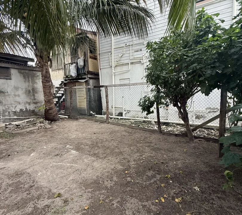 kellerwilliamsbelize-l131125dtsp-05