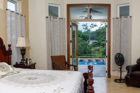 kellerwilliamsbelize-lh282212bp-19