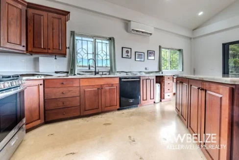 kellerwilliamsbelize-m-bh112606h-11