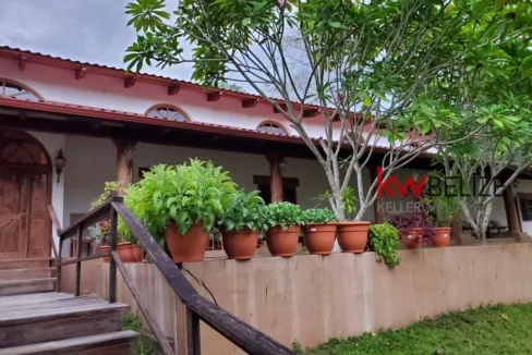 kellerwilliamsbelize-r102104si-02