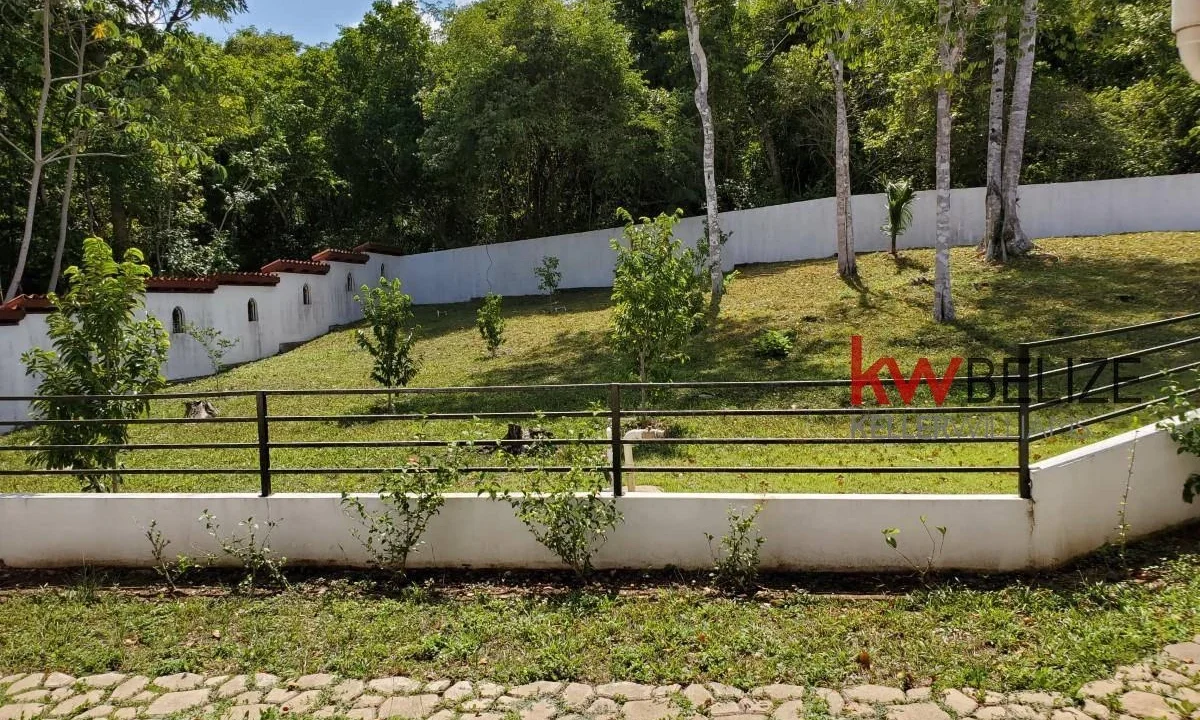 kellerwilliamsbelize-r102104si-05