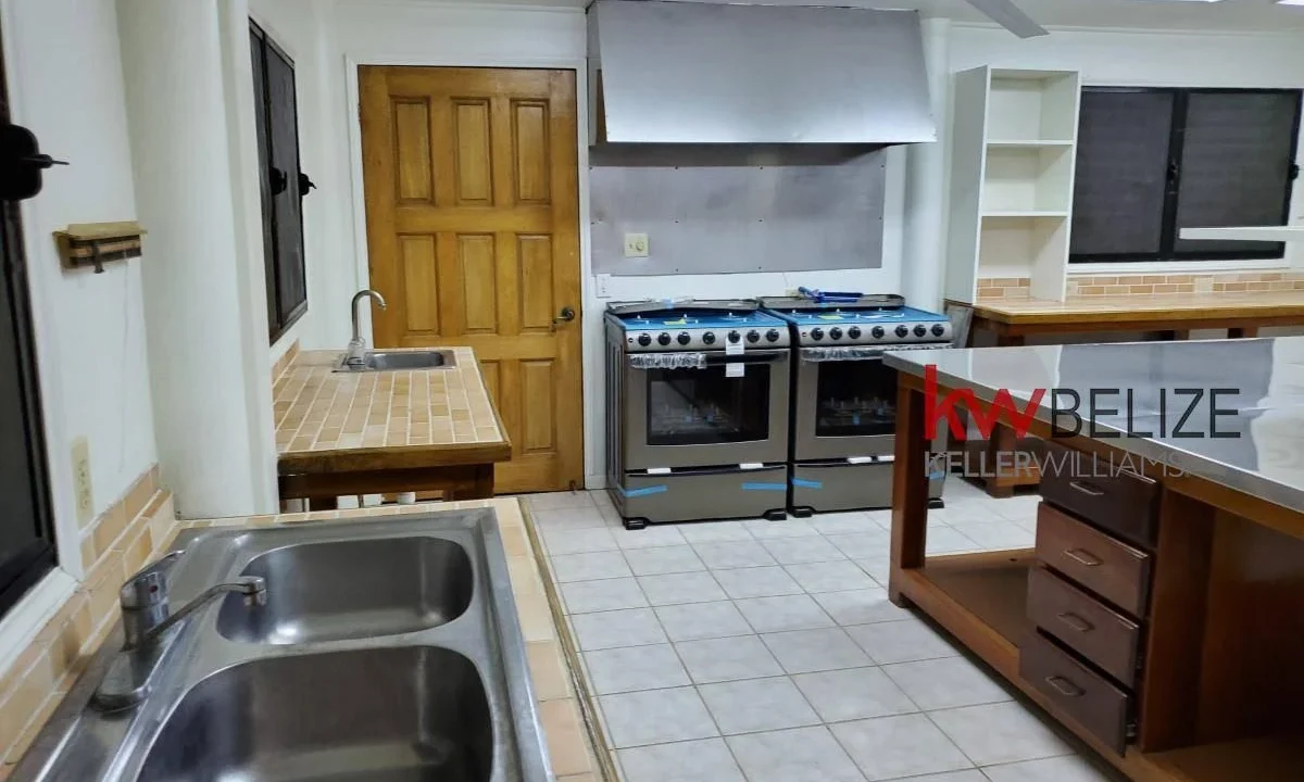 kellerwilliamsbelize-r102104si-20