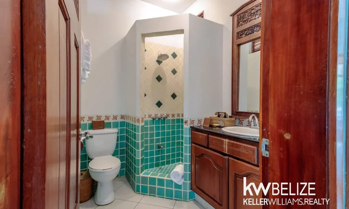 kellerwilliamsbelize-r182605p-36