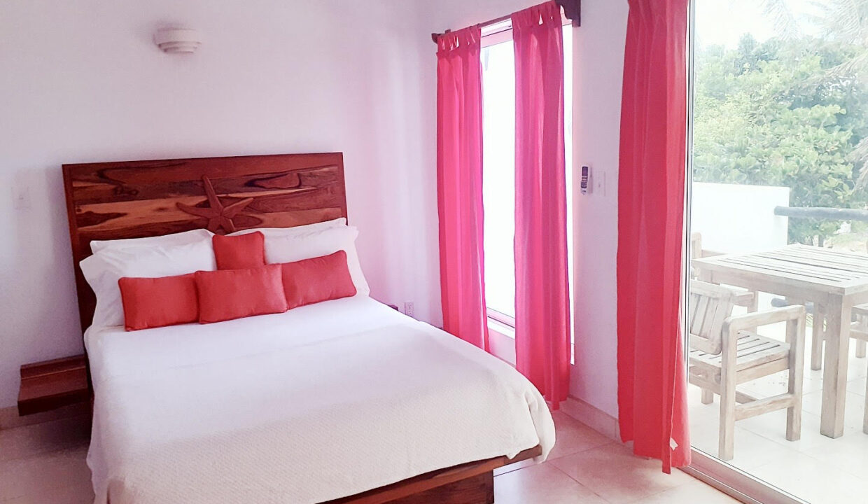 Beachfront20Boutique20Resort202