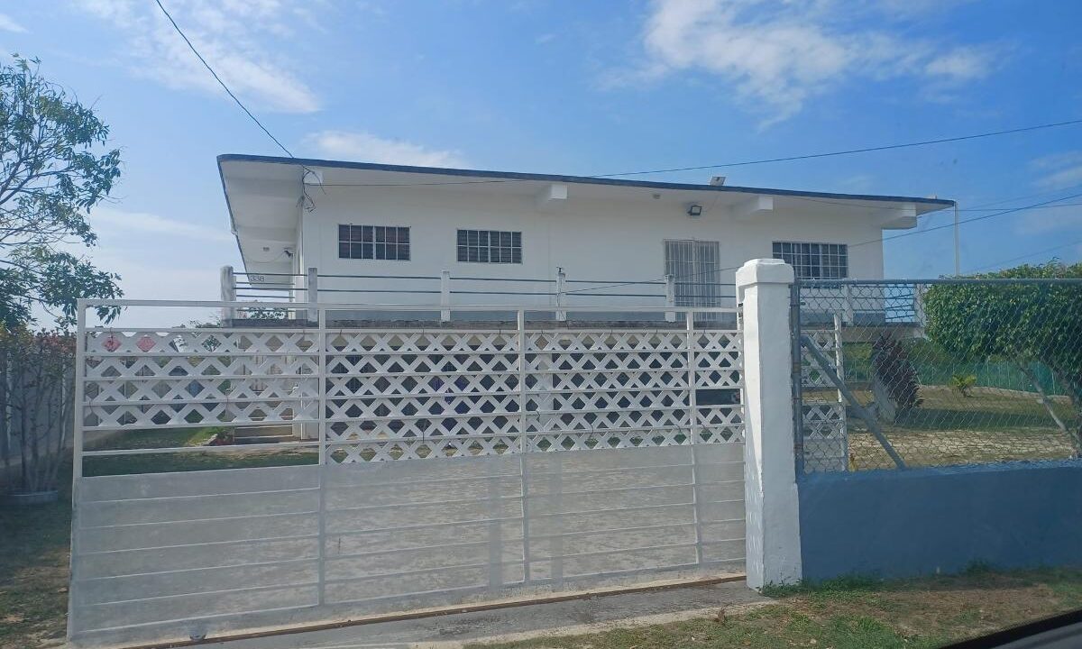 BelizeHouse