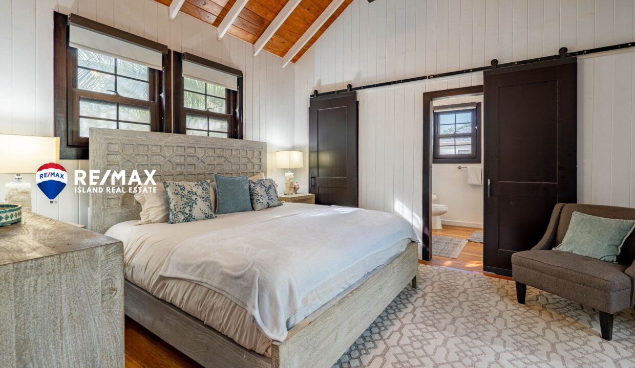 CASA-BLANCA-MAHOGANY-BAY-RESIZED-WATERMARKED-20