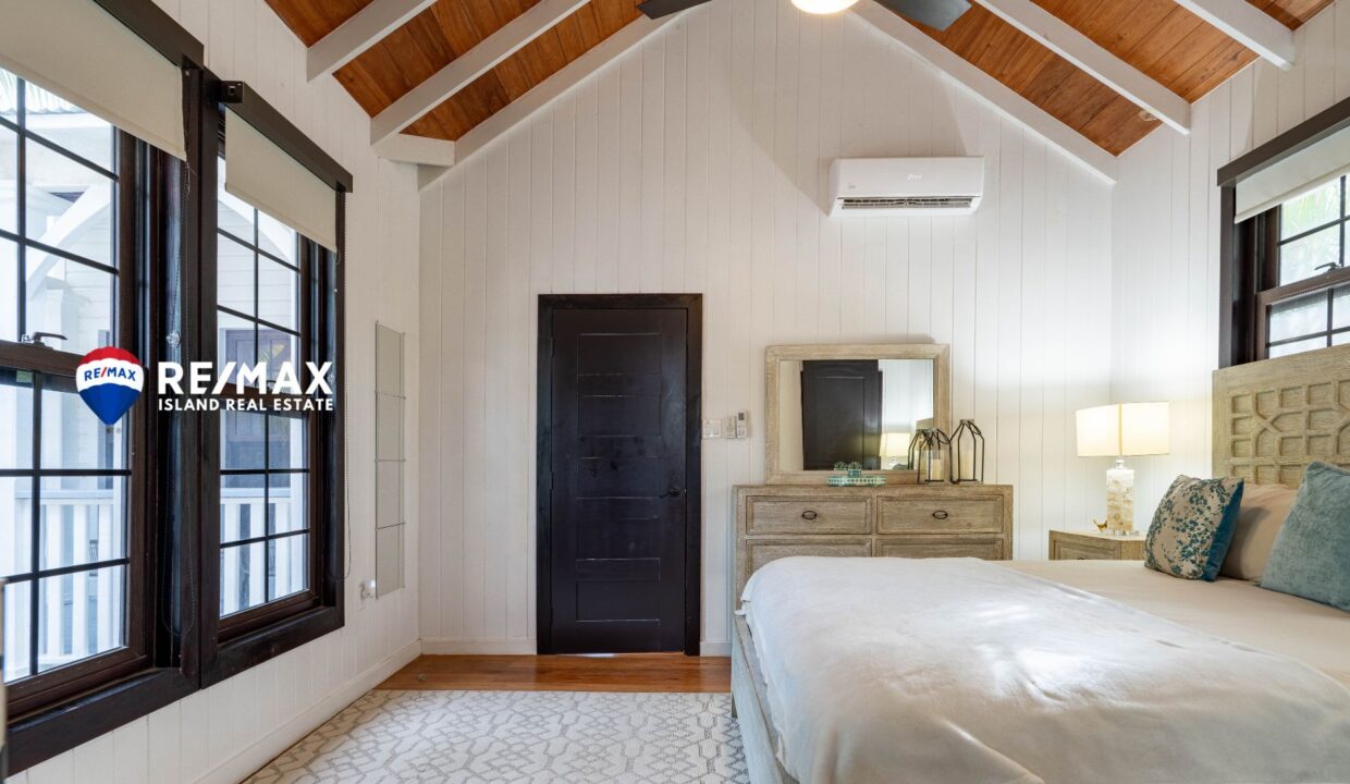 CASA-BLANCA-MAHOGANY-BAY-RESIZED-WATERMARKED-21