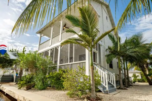 CASA-BLANCA-MAHOGANY-BAY-RESIZED-WATERMARKED-4