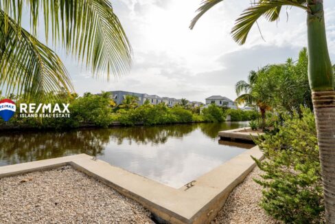 CASA-BLANCA-MAHOGANY-BAY-RESIZED-WATERMARKED-5