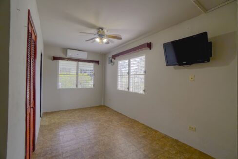 JAM208