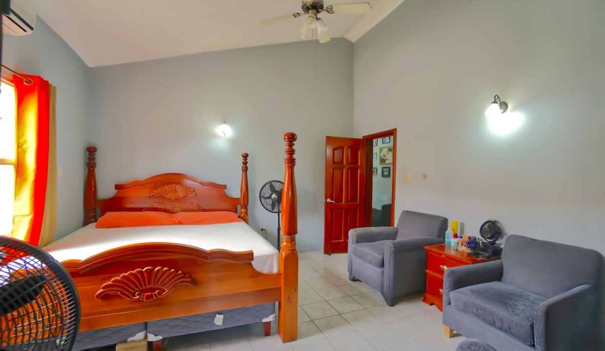 MASTER20ROOM