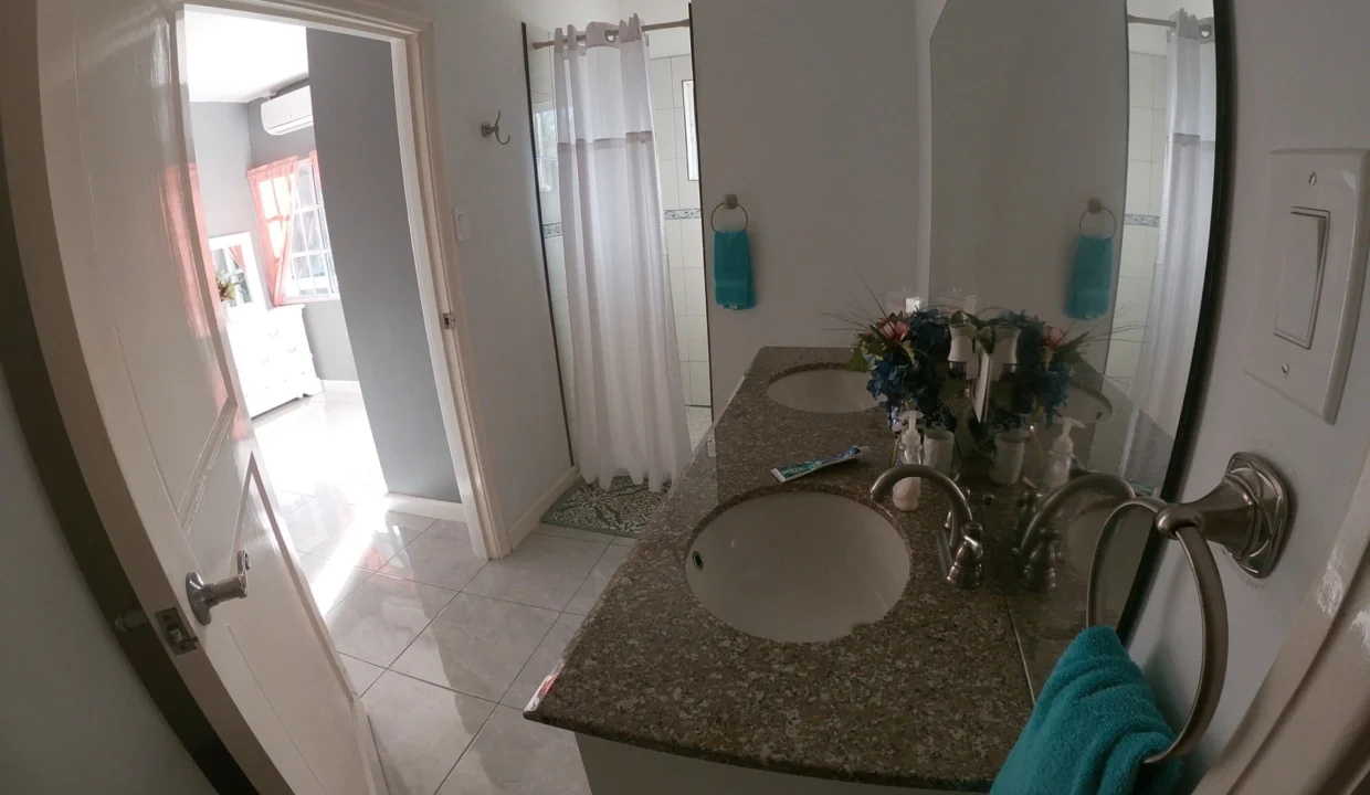 kellerwilliamsbelize-aw021224cz-15