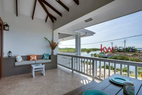 kellerwilliamsbelize-b2092-04