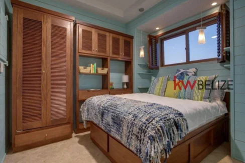 kellerwilliamsbelize-b2092-14