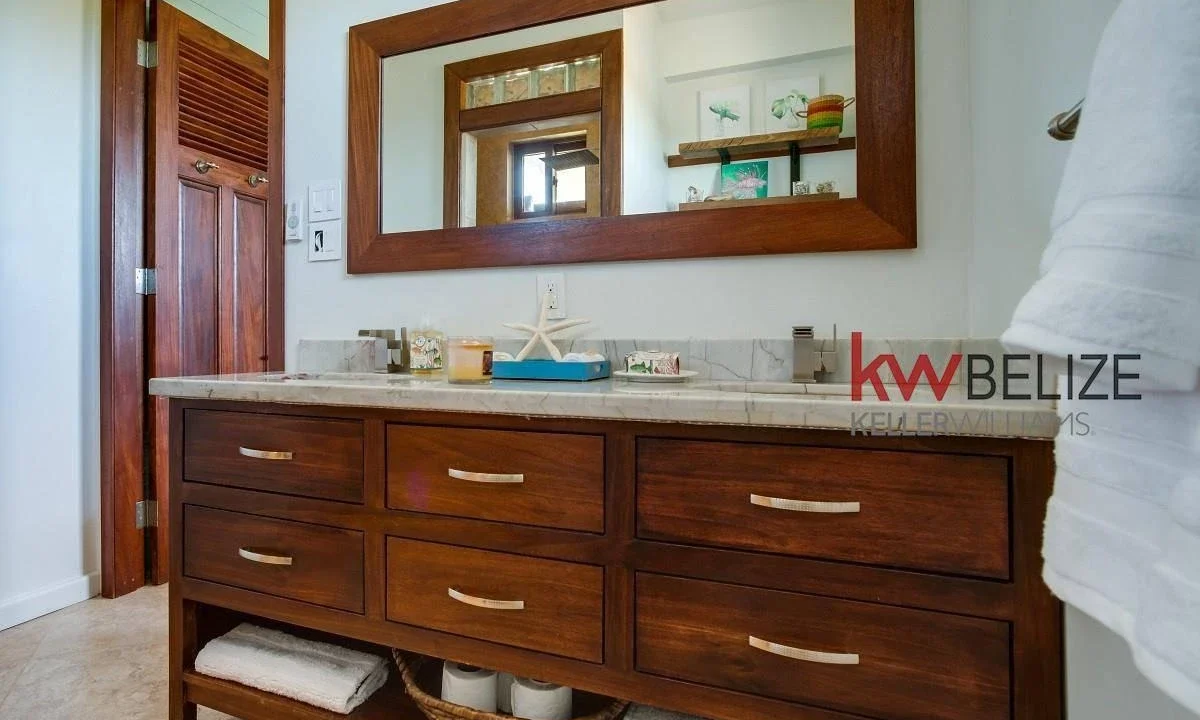 kellerwilliamsbelize-b2092-15