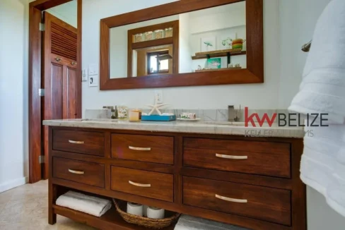 kellerwilliamsbelize-b2092-15