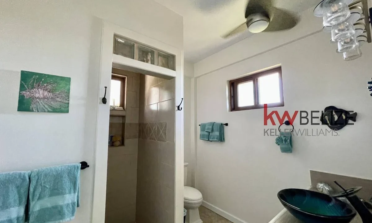 kellerwilliamsbelize-b2092-29