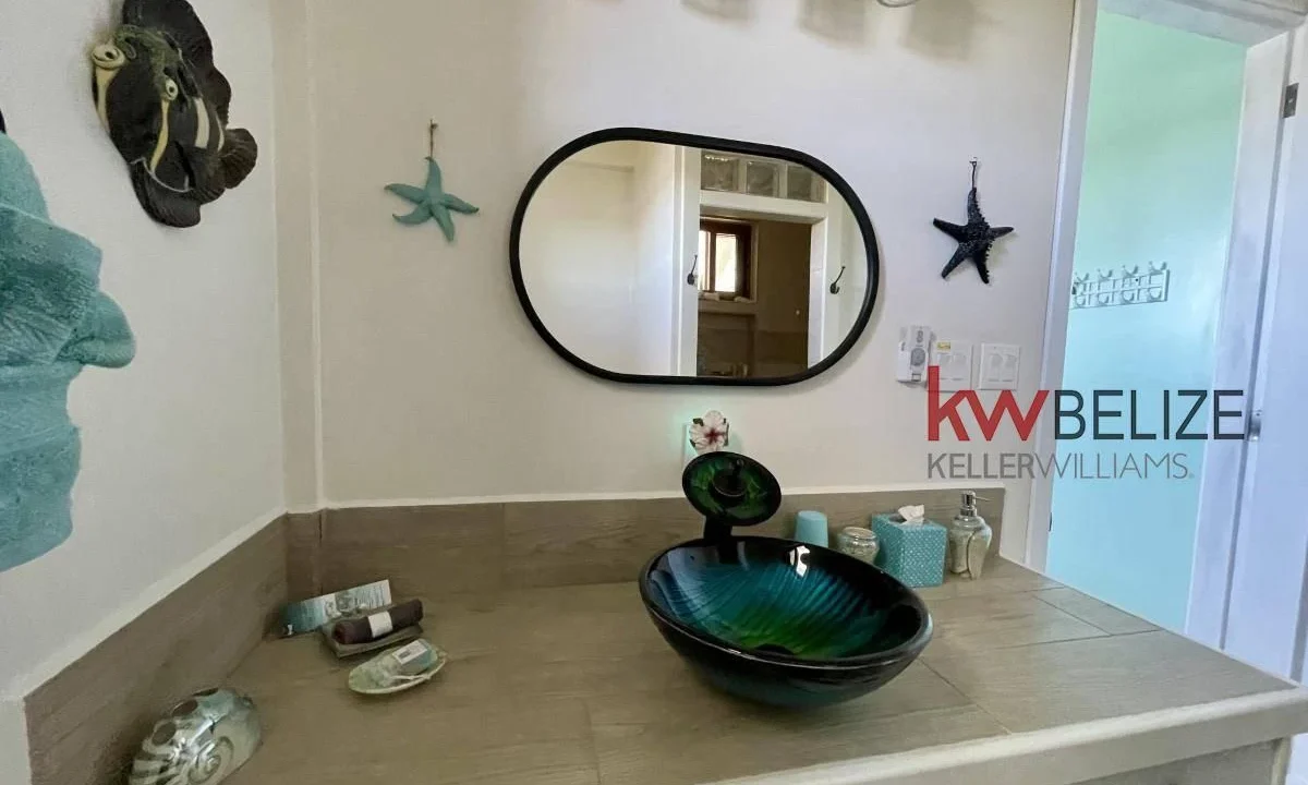 kellerwilliamsbelize-b2092-32