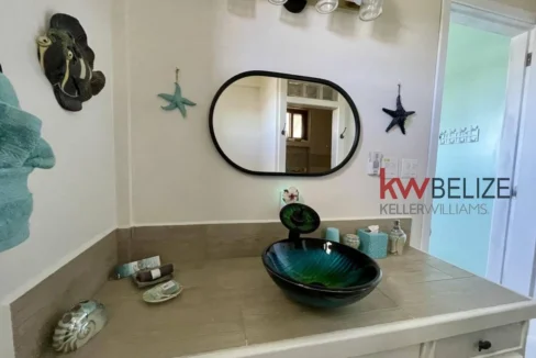 kellerwilliamsbelize-b2092-32