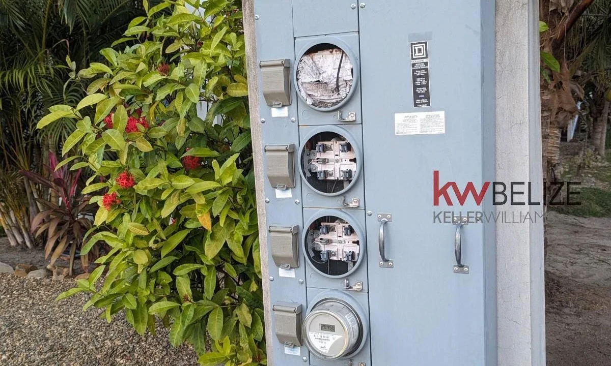 kellerwilliamsbelize-b2092-40