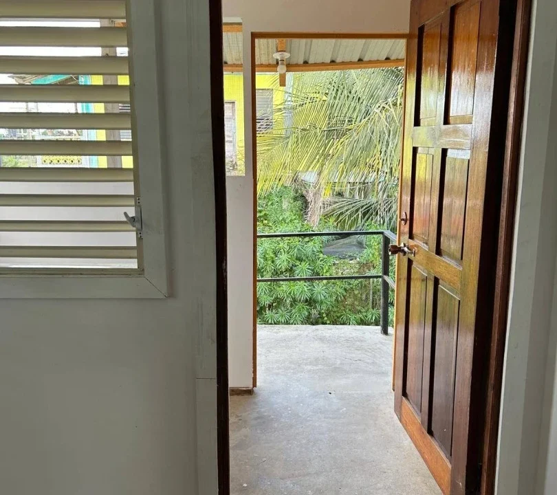 kellerwilliamsbelize-bbh102504hc-12