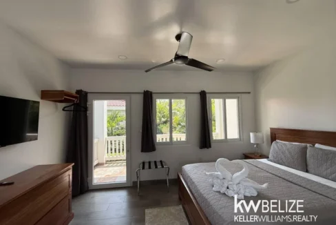 kellerwilliamsbelize-c2128-04