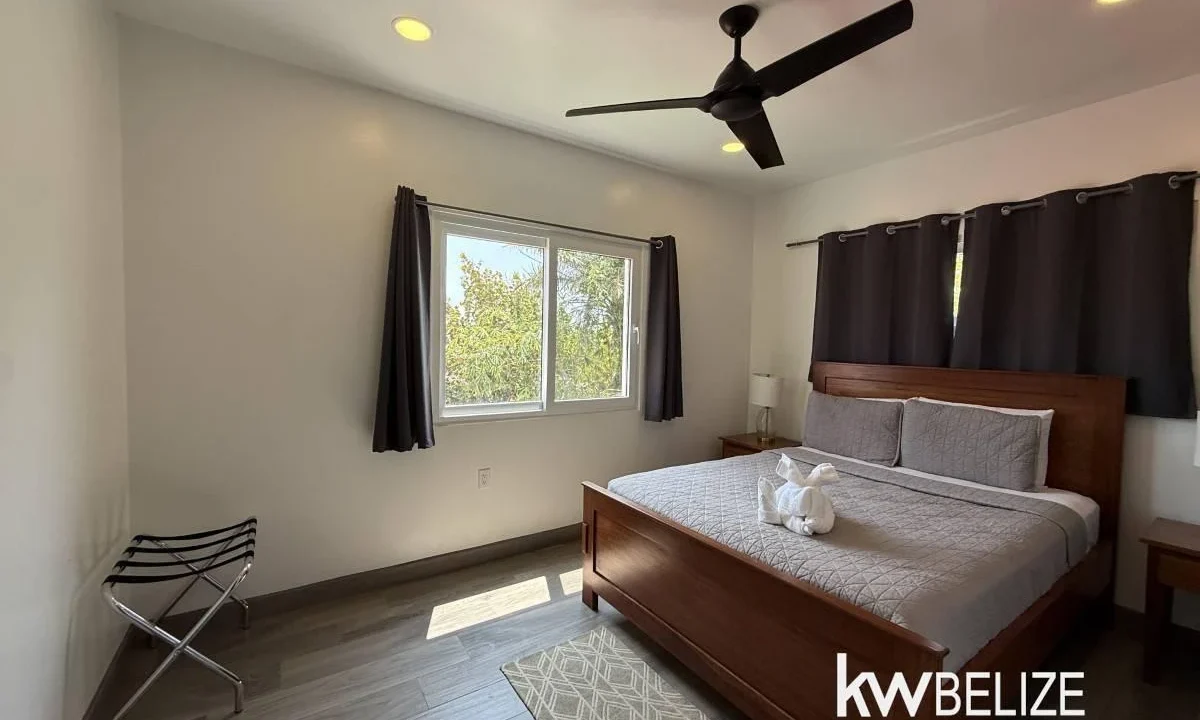 kellerwilliamsbelize-c2131-12