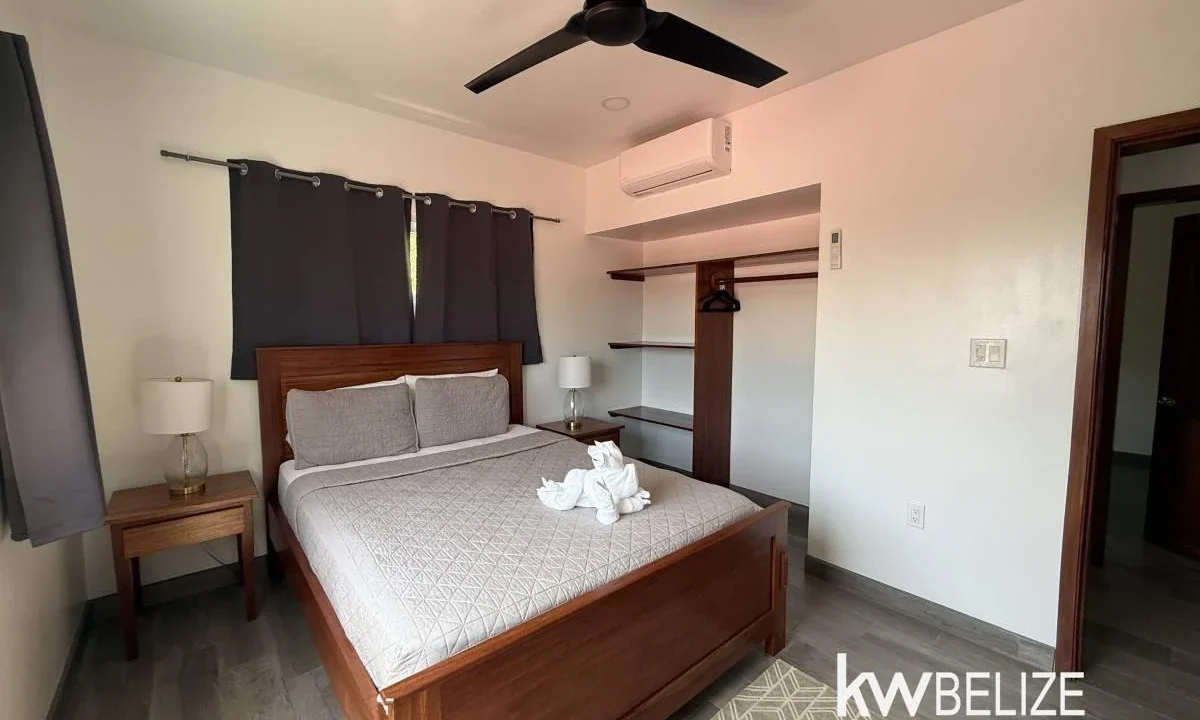 kellerwilliamsbelize-c2131-13