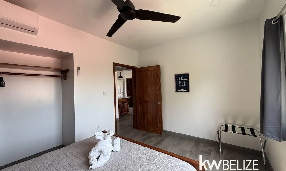 kellerwilliamsbelize-c2131-14
