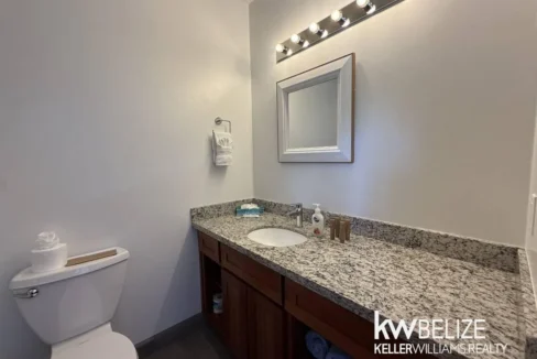 kellerwilliamsbelize-c2131-18