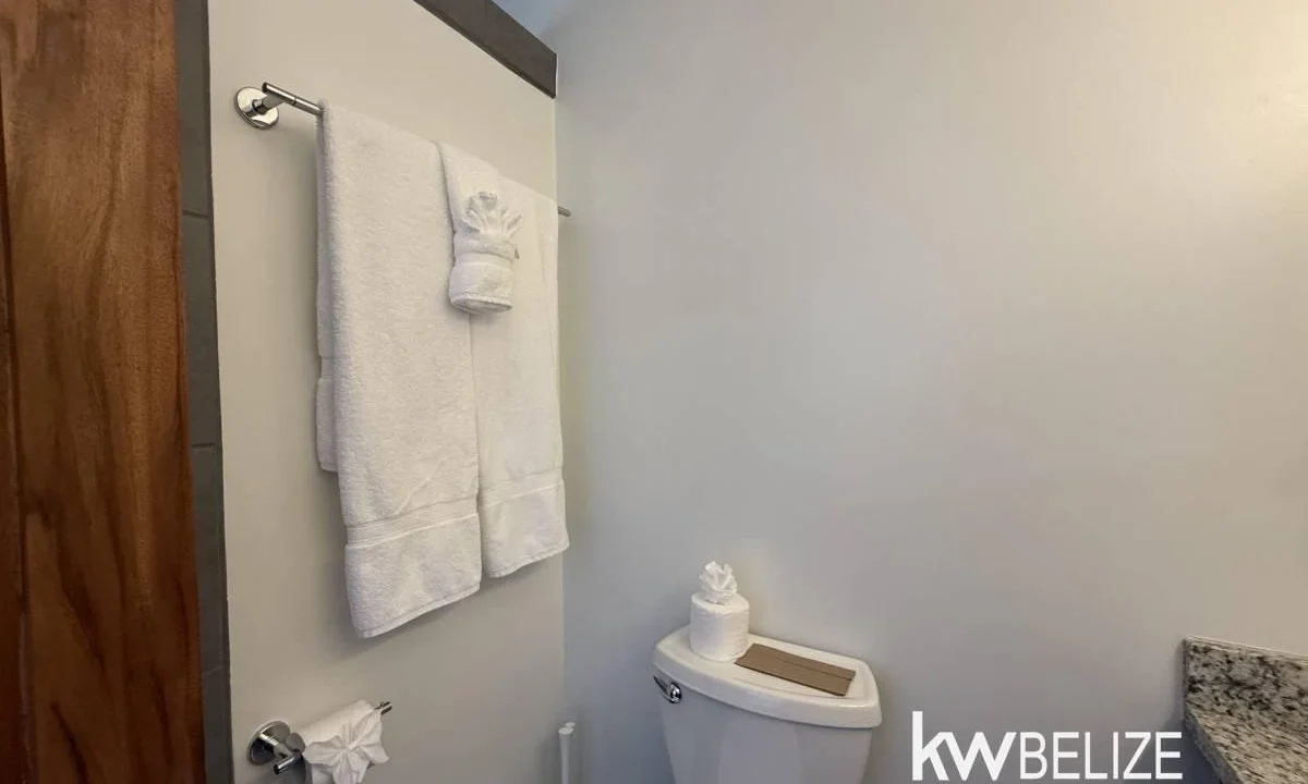 kellerwilliamsbelize-c2131-19