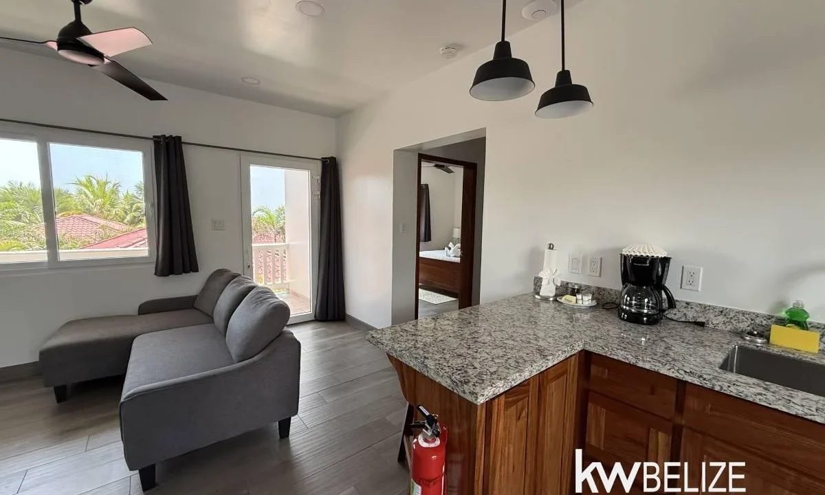 kellerwilliamsbelize-c2131-22