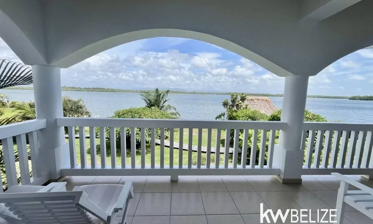 kellerwilliamsbelize-c2132-02
