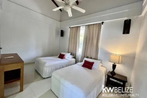 kellerwilliamsbelize-c2132-12