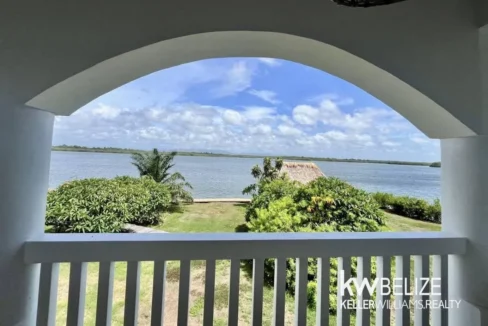 kellerwilliamsbelize-c2132-14