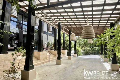kellerwilliamsbelize-c2132-22