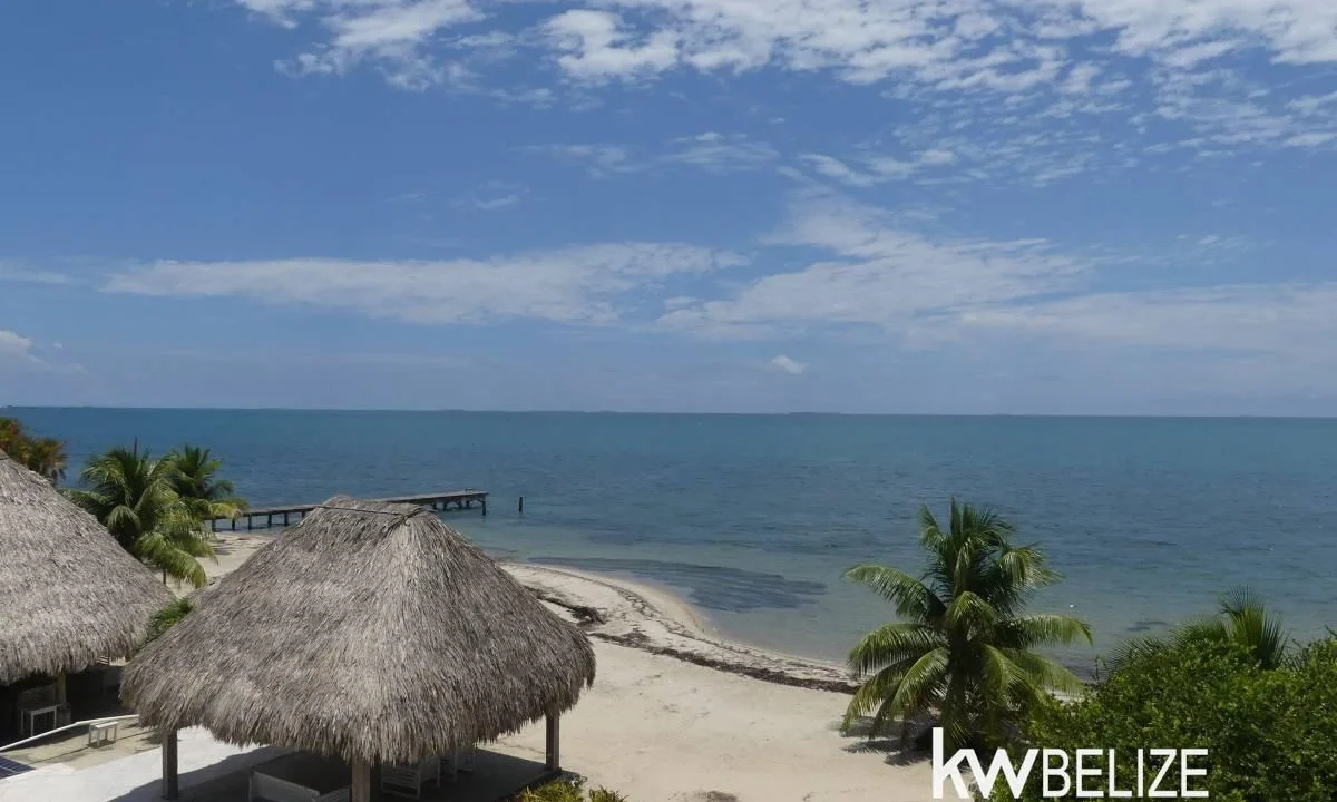 kellerwilliamsbelize-c2132-34