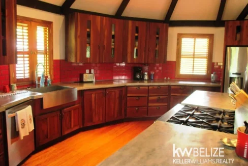 kellerwilliamsbelize-h061511bt-14